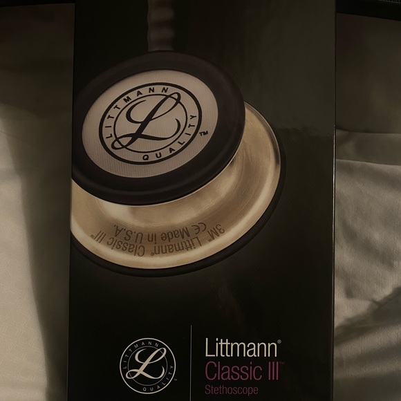 Brand New Littmann Classic III Stethoscope - Picture 2 of 3